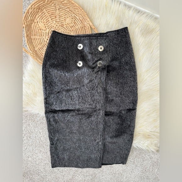 ASOS Gray Black Wrap Pencil Skirt in Faux Fur with Button Detail Size 4 - Picture 3 of 8